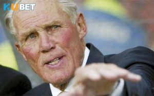 Rinus Michels: Cha Đẻ "Total Football" và Sự Ra Đời Của Bóng Đá Hiện Đại