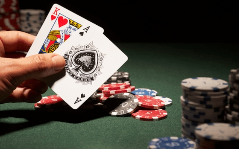 Mẹo chơi Blackjack giúp bạn đánh bại mọi đối thủ nặng ký