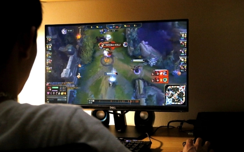 Tác hại nghiêm trọng khi chơi game quá mức đến sức khỏe