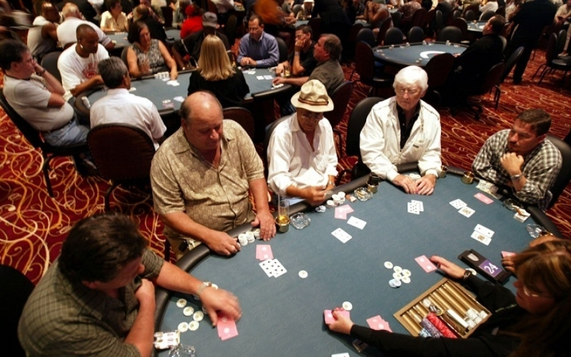 Tận Dụng Quyền Tách Bài Để Tăng Cơ Hội Thắng